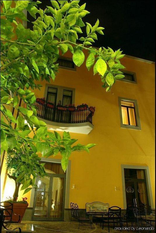 Le Cheminee Business 4* Naples