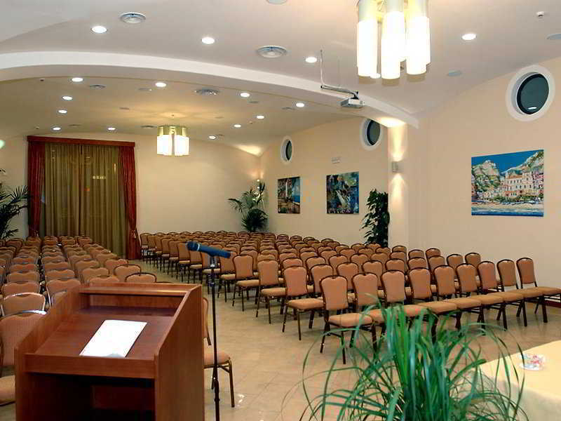 Le Cheminee Business 4* Naples